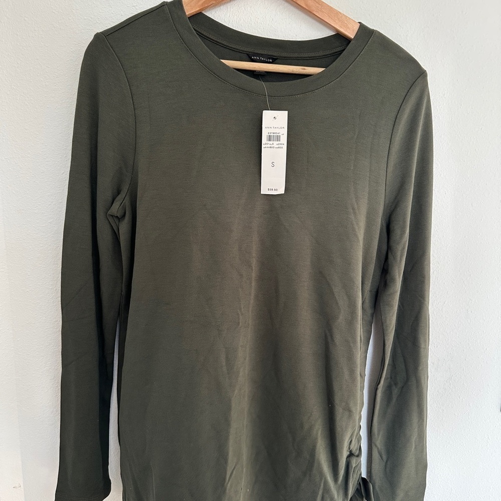 Anne Taylor Olive Green Long Sleeve Womens Shirt